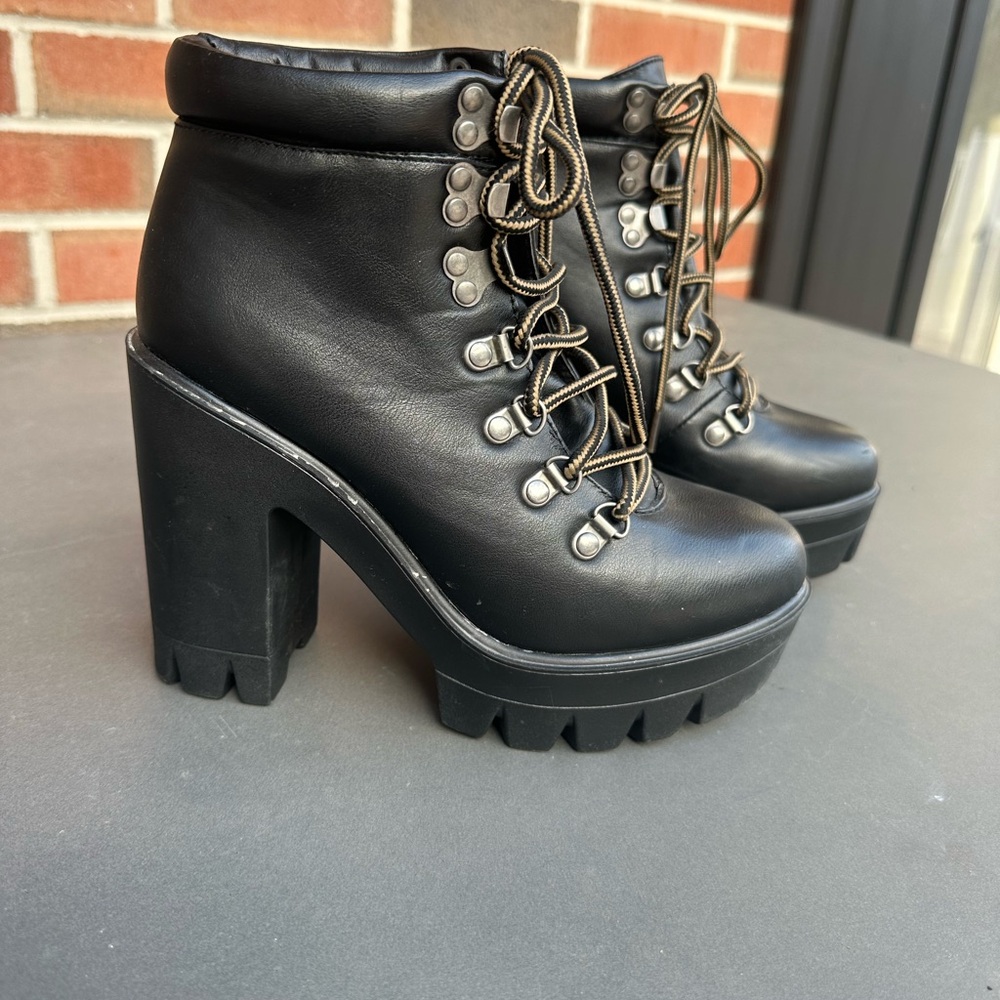 Dollhouse Black Lace-Up Platform Boots